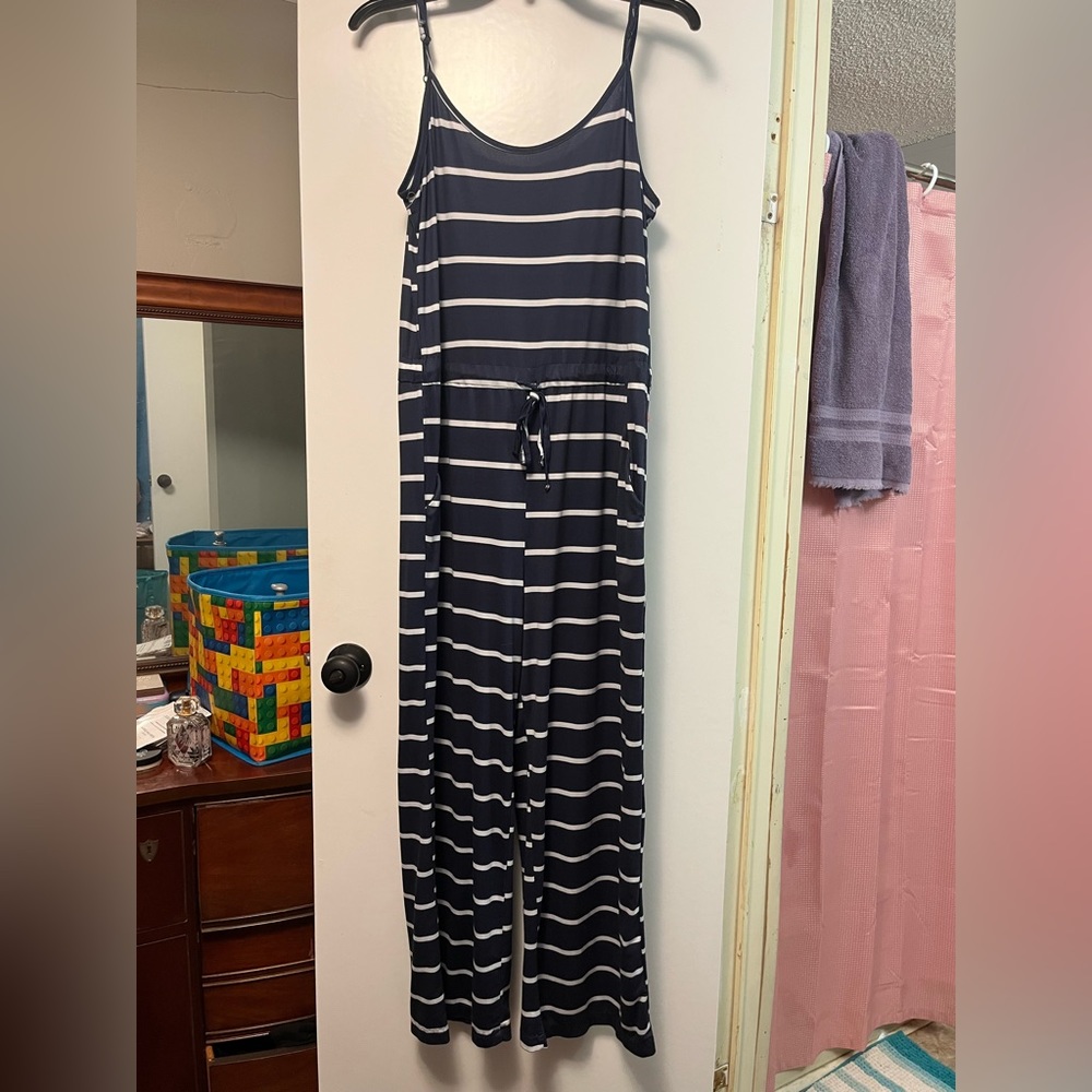 Size X-Large Jumper